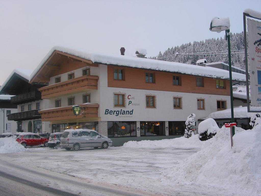 Haus Bergland Hotel Fieberbrunn Exterior foto